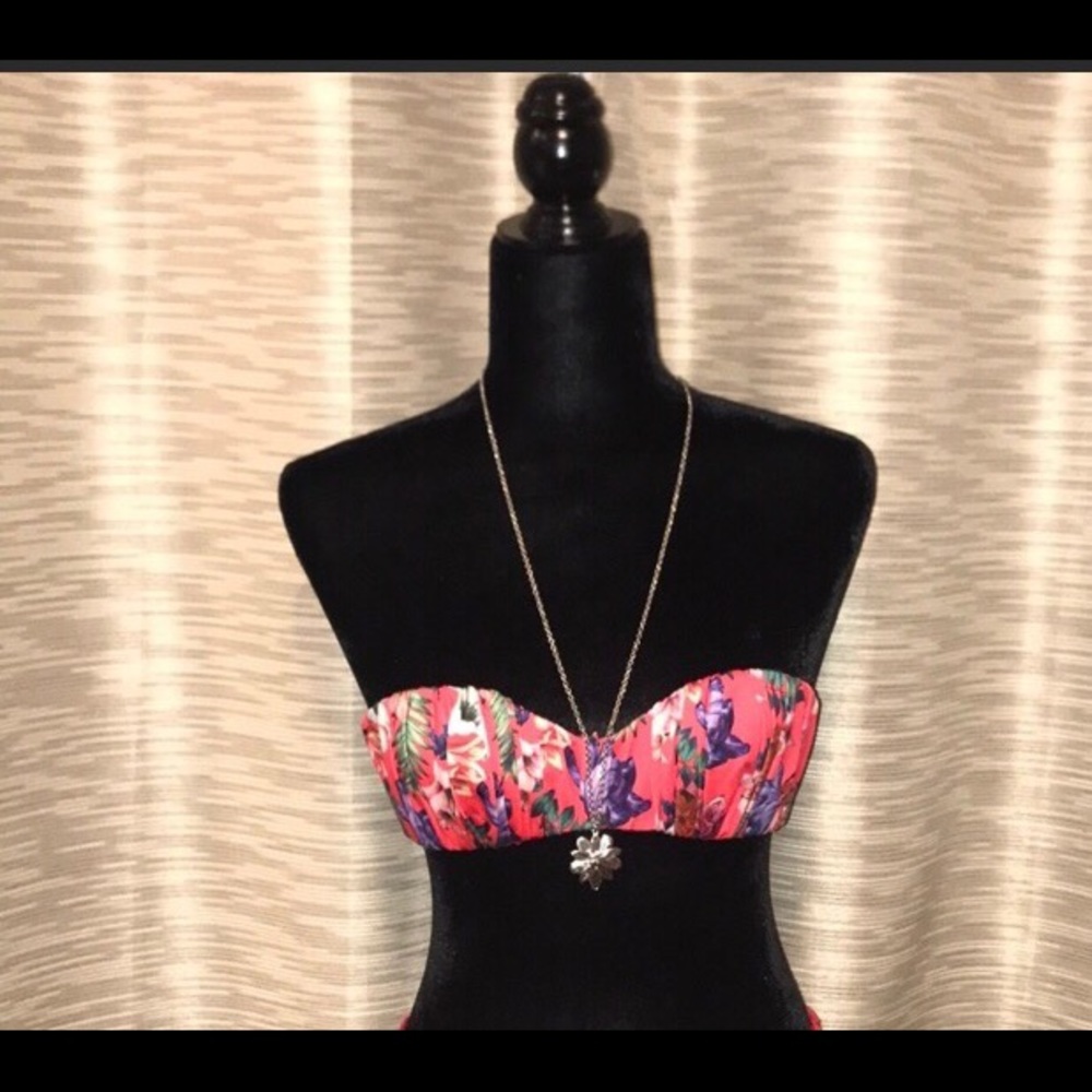 Bikini Set - Picture 2 of 4